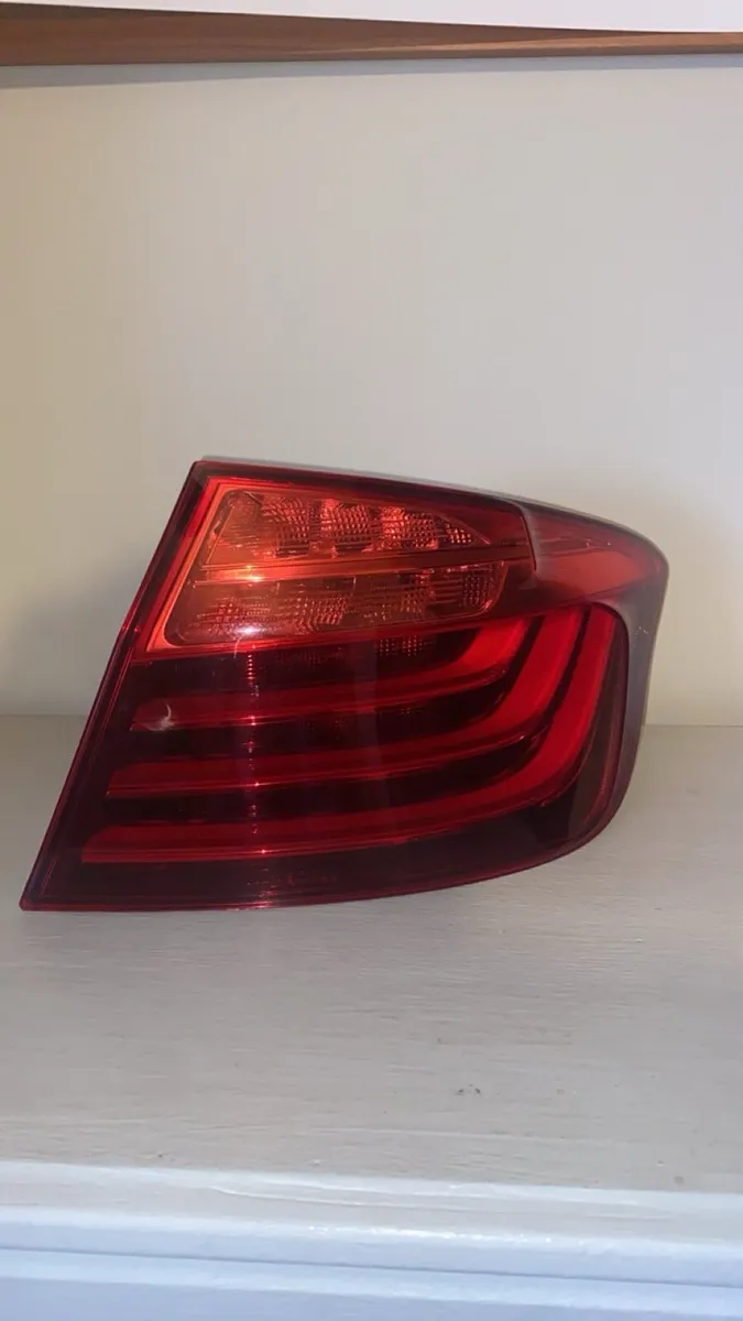 BMW f10 LED light - Image 1