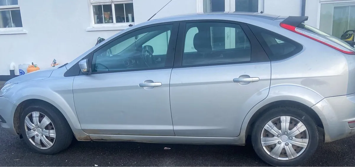 2010 Ford Focus 1.6 TDCI Style - Image 4