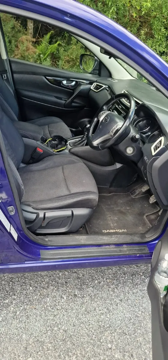 Nissan Qashqai 2014 - Image 2