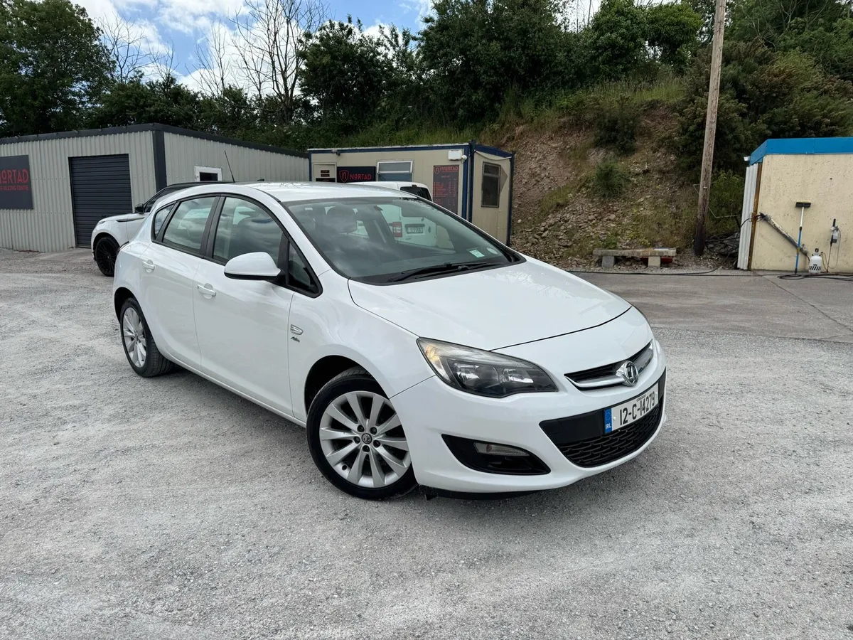 12 Astra Active 1.4 - Image 3