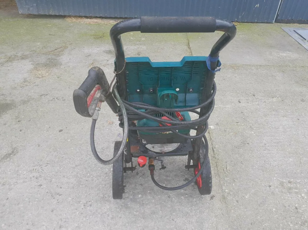 Power washer - Image 2