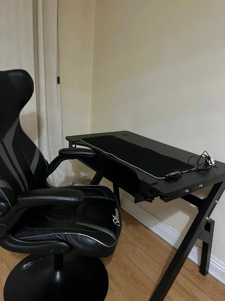 Gamming Desk and Gamming chair (Free mouse pad) - Image 2