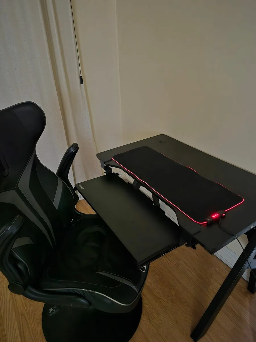 Gamming Desk and Gamming chair (Free mouse pad) - Image 4