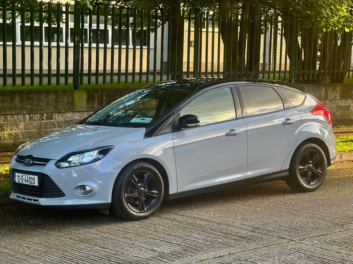 2012 Ford Focus Zetec | NCT 04/26! Tax 02/26! - Image 4