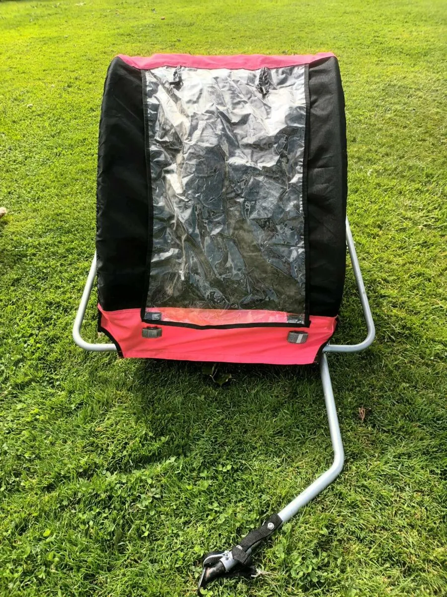 Kids bike trailer - Image 1
