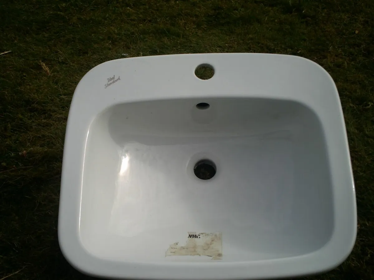new wash basin - Image 1