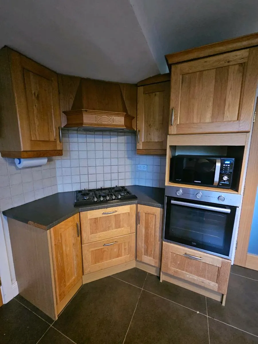 Kitchen - Image 4