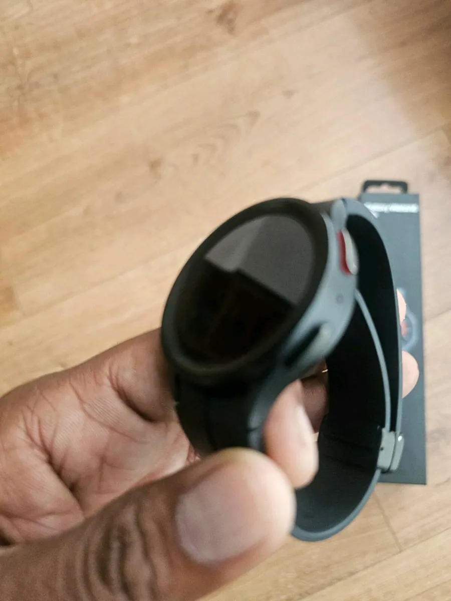 Galaxy watch 5 pro LTE version (45 mm) - Image 3