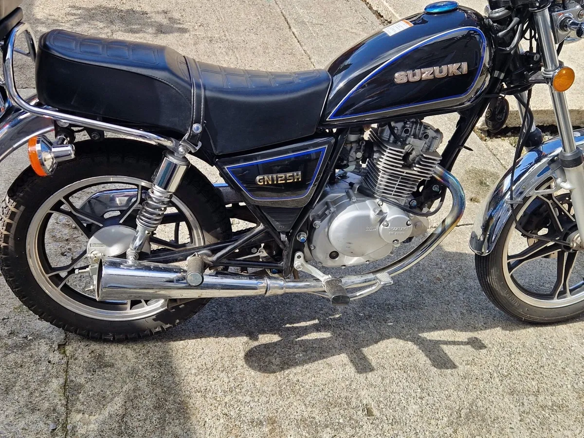 Suzuki GN125H - Image 1