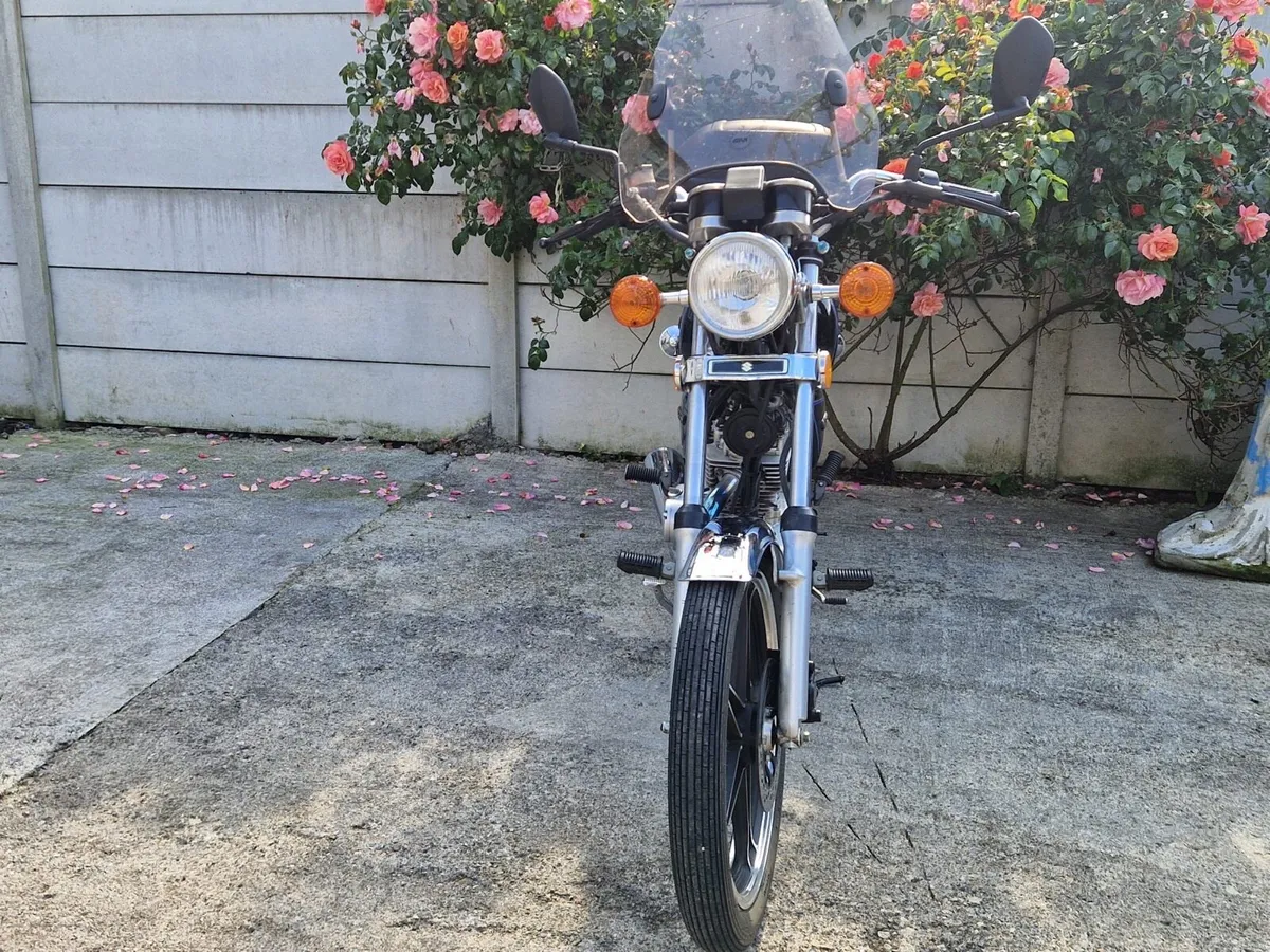 Suzuki GN125H - Image 3