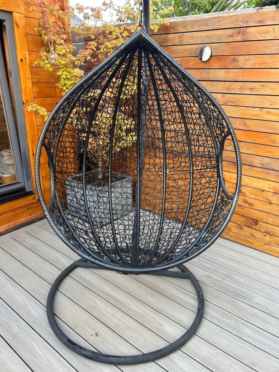 Egg chair - Image 4