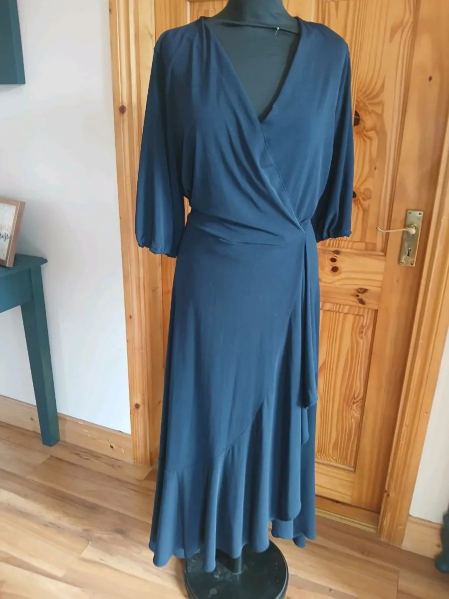 Dresses - Image 3
