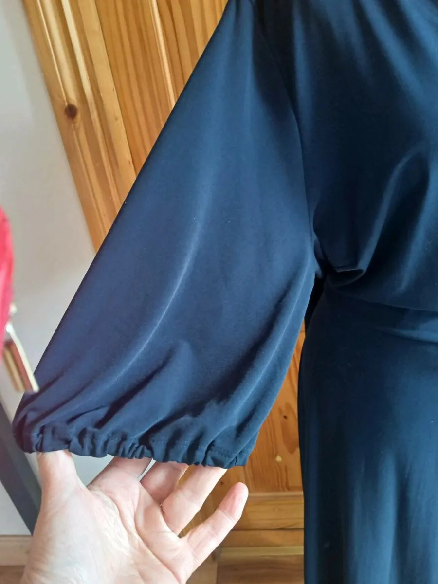 Dresses - Image 4