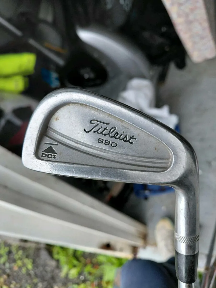 Titleist DCI 990 Iron Set - Image 1