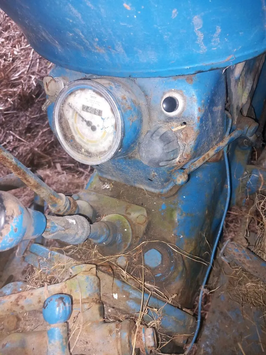 Tractor - Image 4