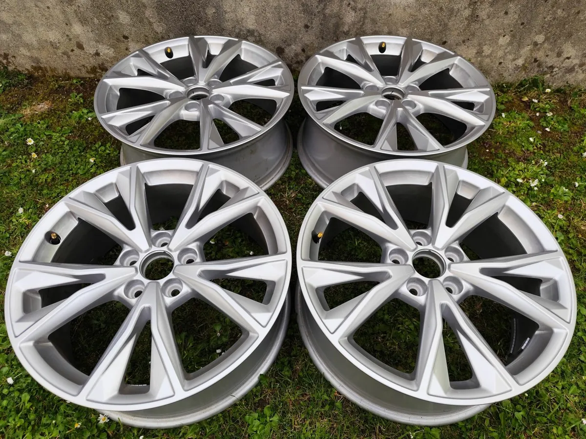 Audi alloy wheels - Image 1
