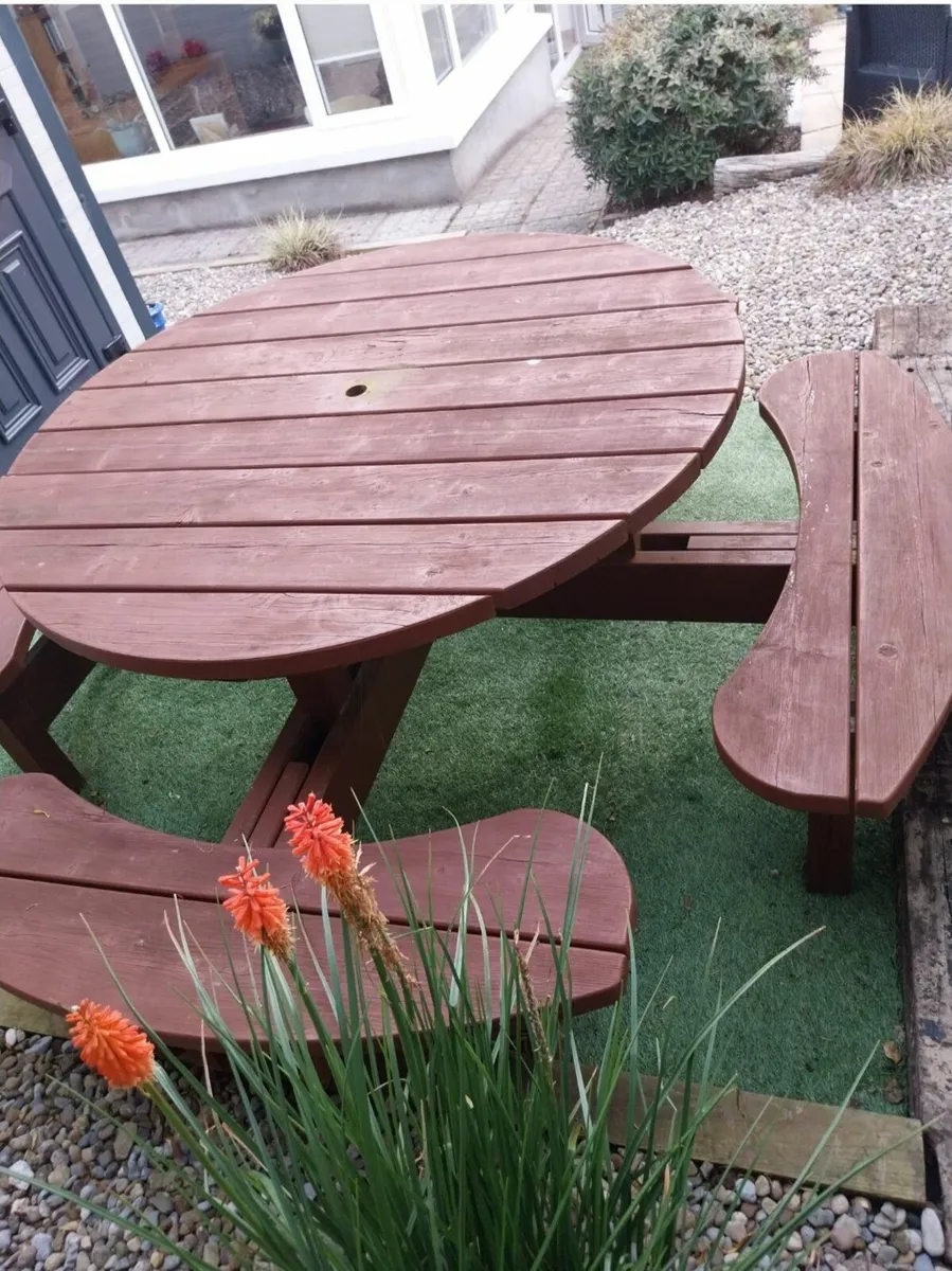 Picnic bench - Image 4