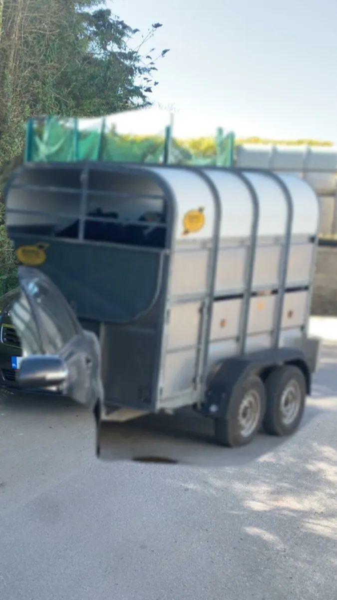 TRAILER STOLEN