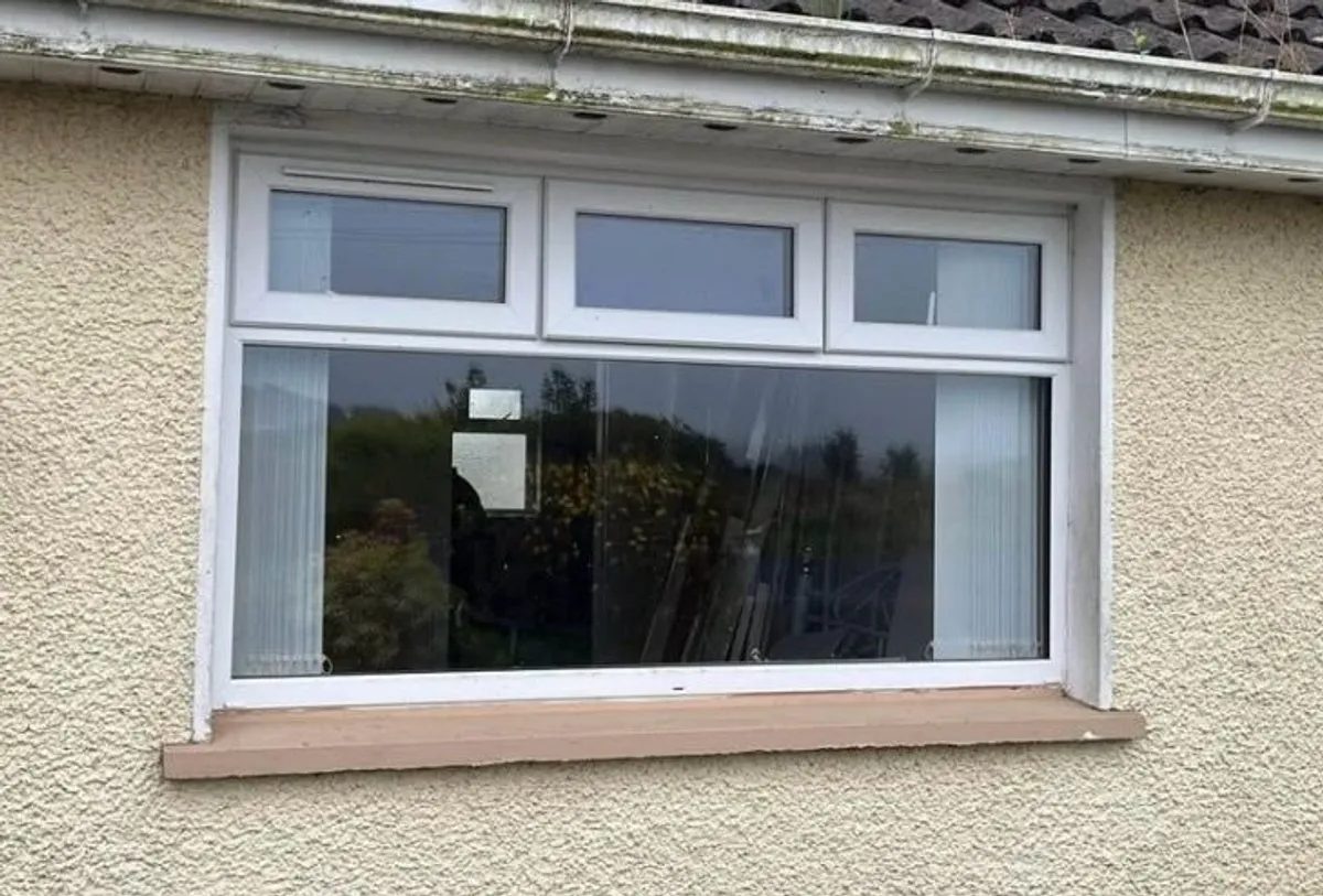 pvc triple glazed windows
