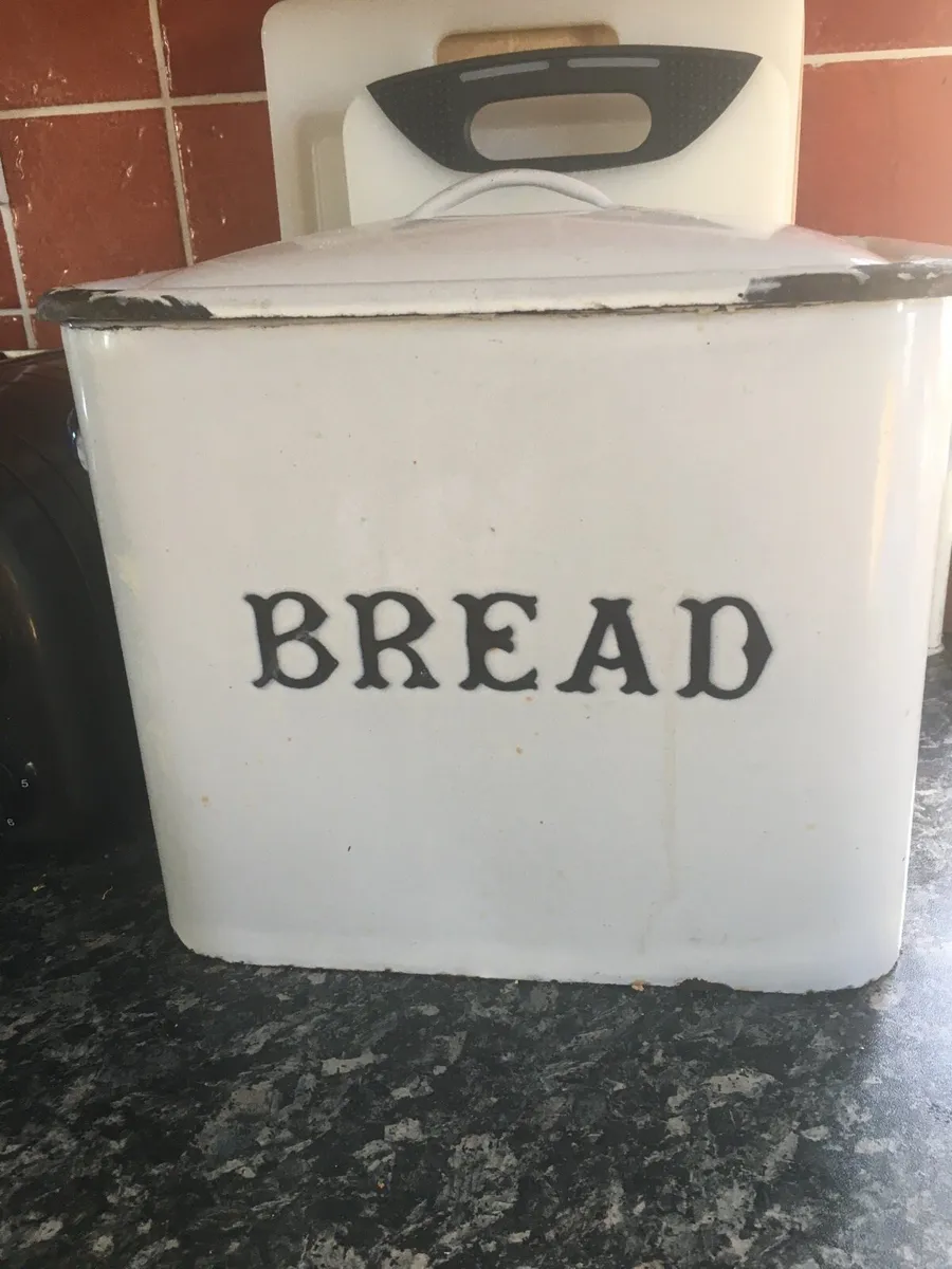 Bread Bin - Image 1
