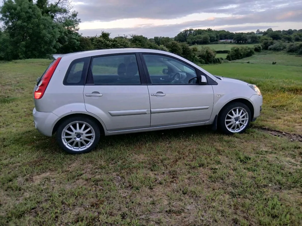 Ford fiesta steel 1.2 new nct 02/26 low mileage - Image 3
