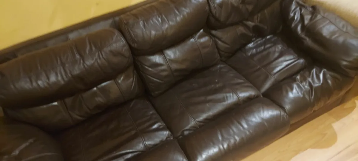 Couch - Image 1