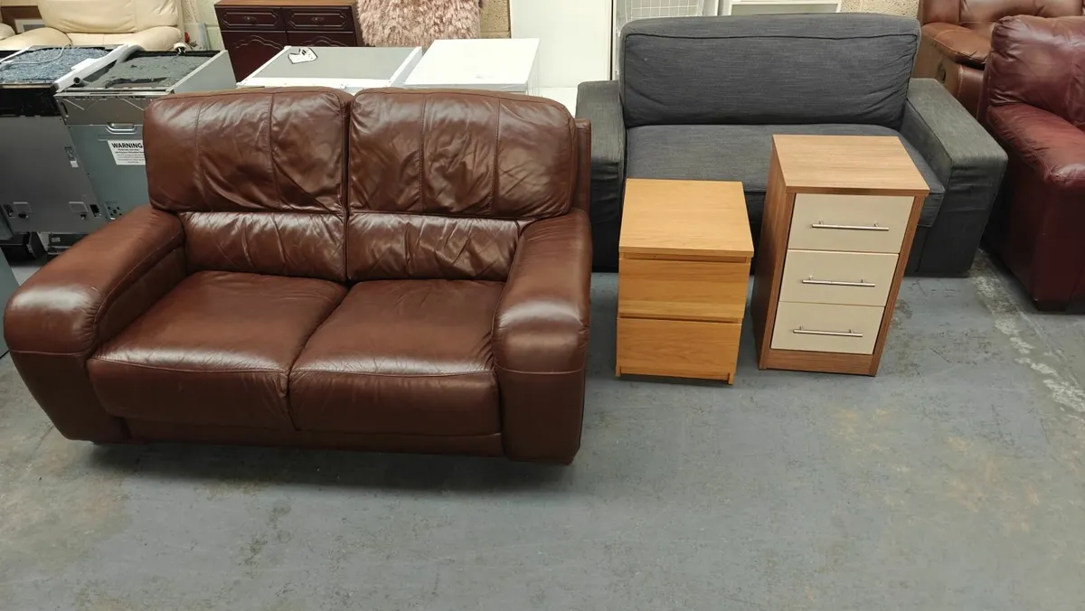 2 Seater Brown Leather Couch - Image 3