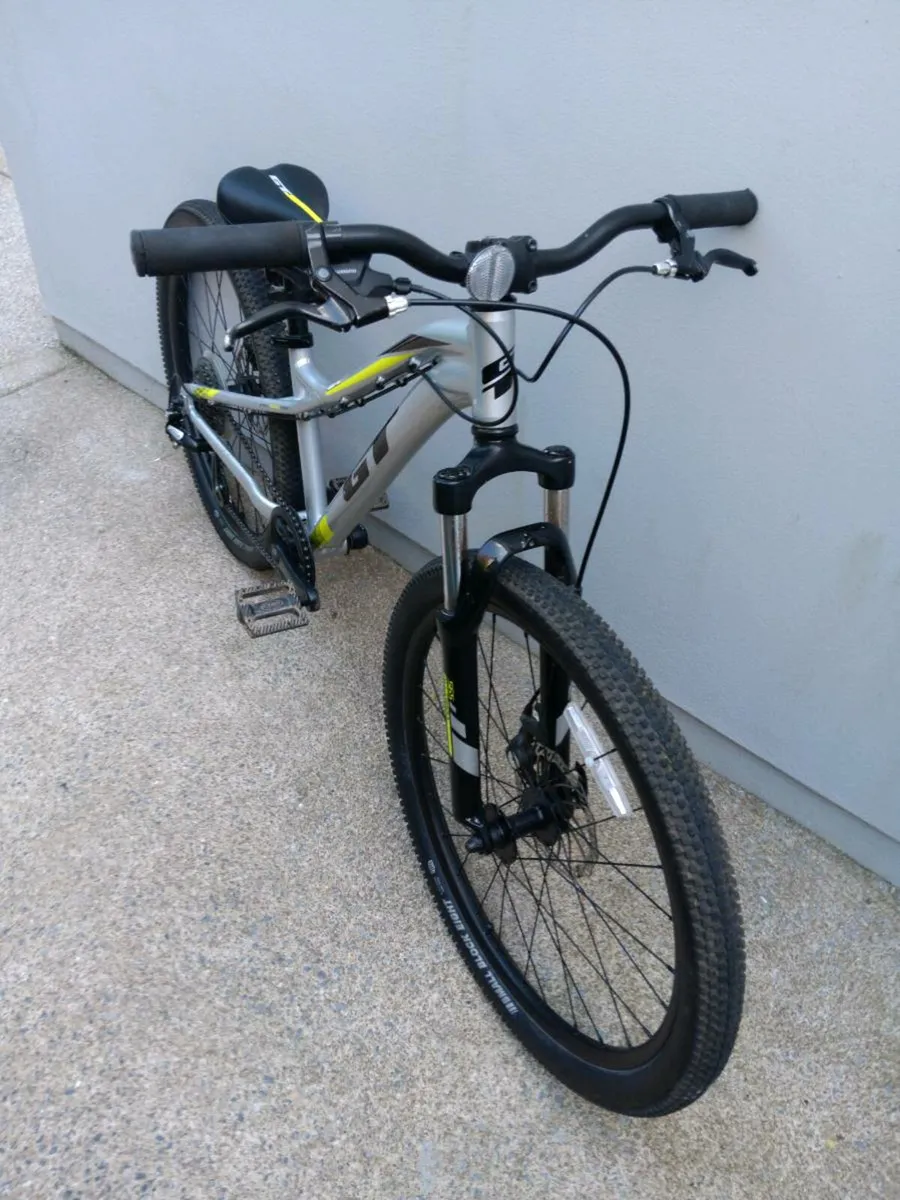 GT Stomper Ace 24" kids mountain bike - Image 2