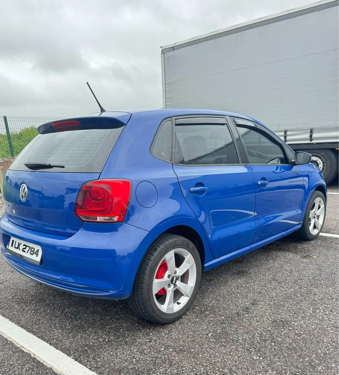 Vw 2011 polo 1.2 petrol - Image 4