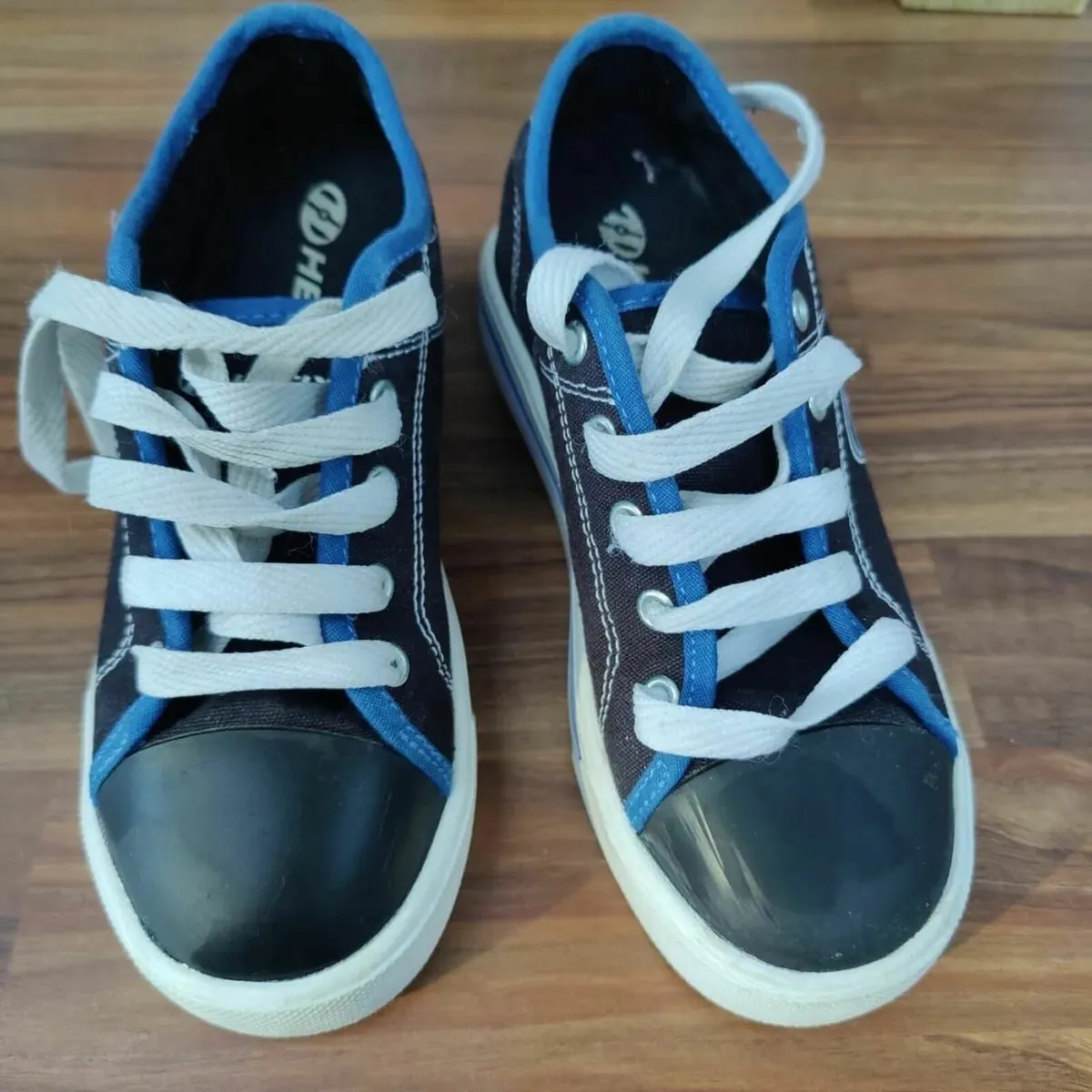 Heelys - Image 4