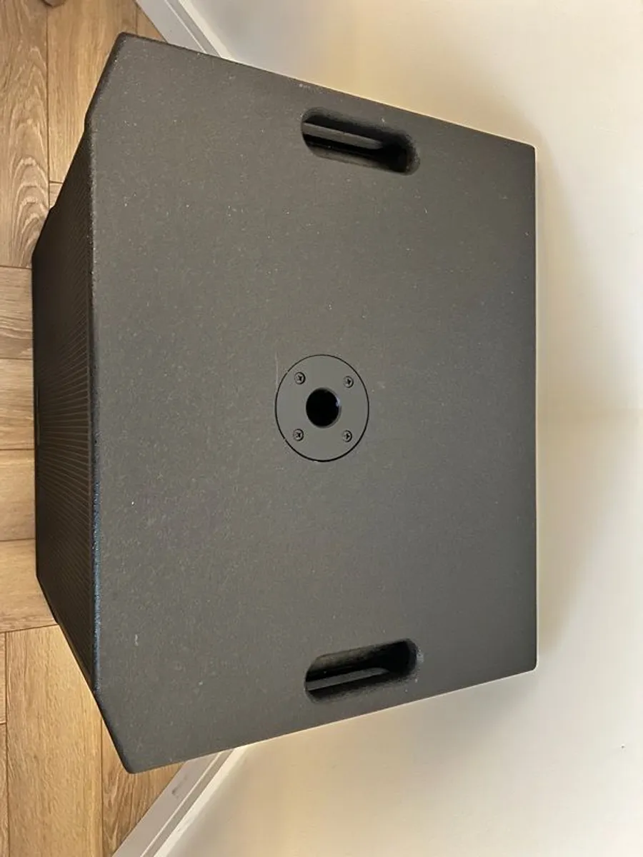 Pioneer 18" Active Subwoofer -  DJ XPRS1182S - Image 4