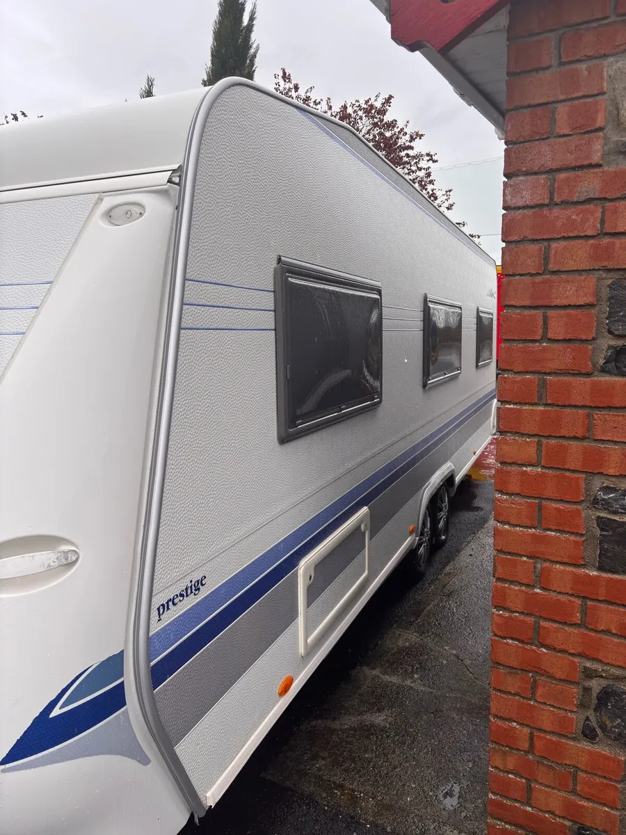 HOBBY PRESTIGE 650 SOLAR POWERED - Image 4