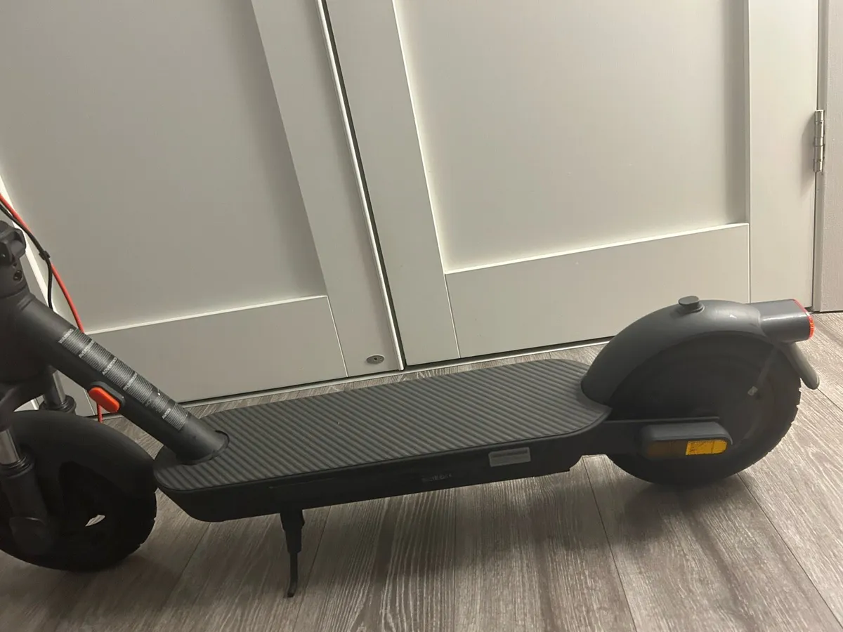 Electric scooter - Image 3