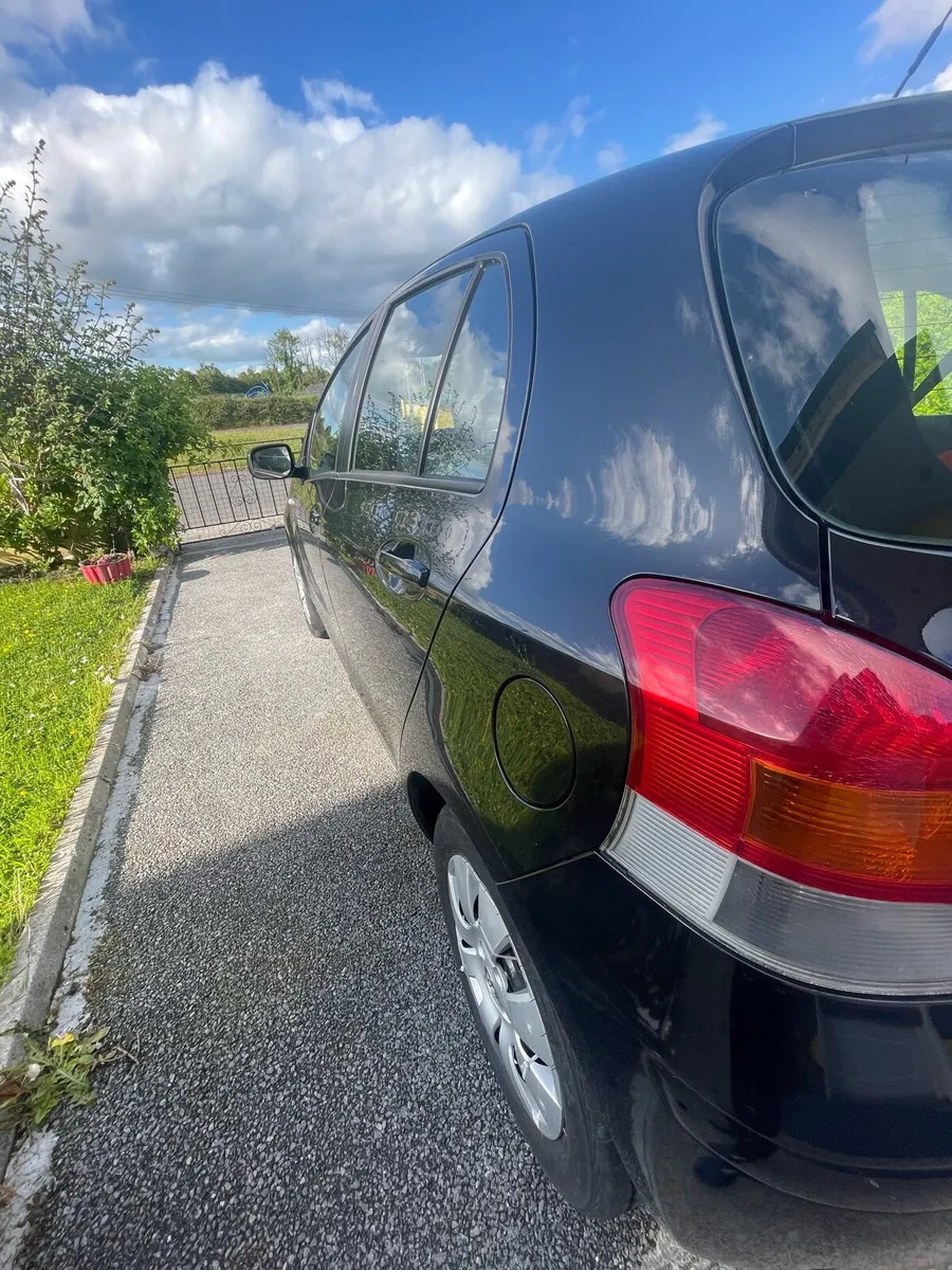 Toyota Yaris - Image 4