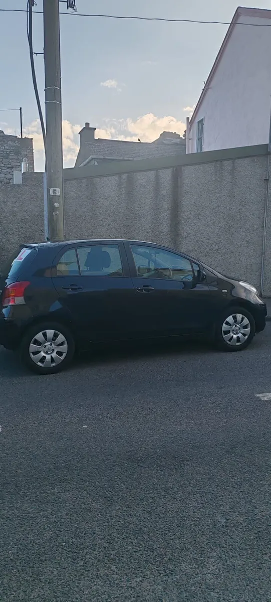 Toyota Yaris - Image 1