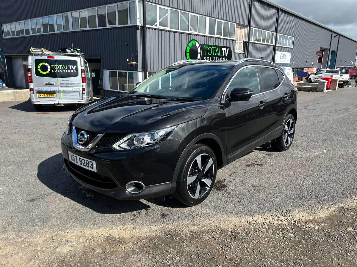 2017 Nissan Qashqai 1.6dci automatic - Image 4