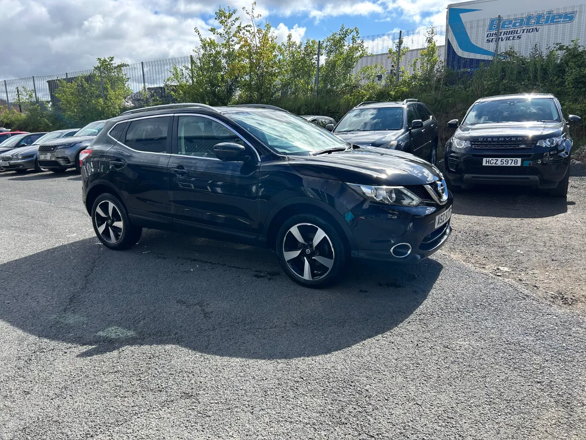 2017 Nissan Qashqai 1.6dci automatic - Image 1