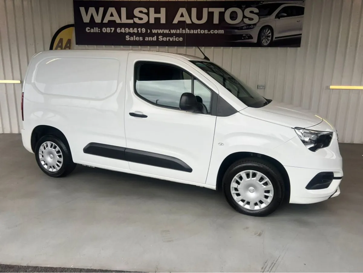 Opel Combo Sprt-l1h1-1.5 100PS D-6s D-6sp-my22 - Image 2