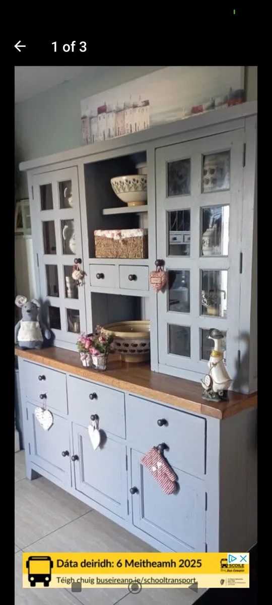 Solid kitchen dresser delivery arranged