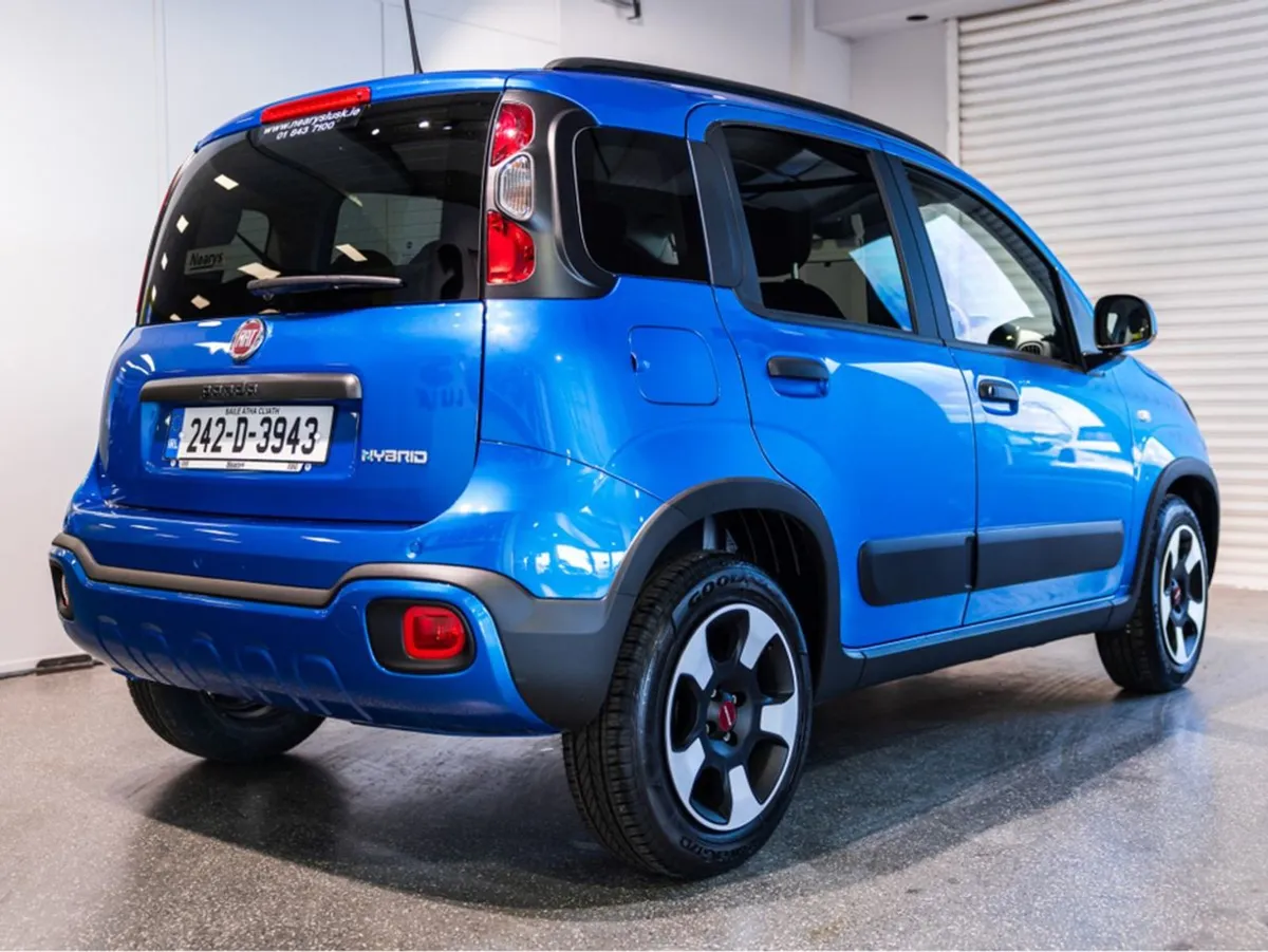 Fiat Panda 1.0 Cross 5DR - Image 4