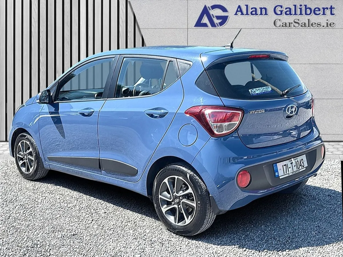 Hyundai i10 1.0 Prtrol Deluxe  43 per Week - Image 2