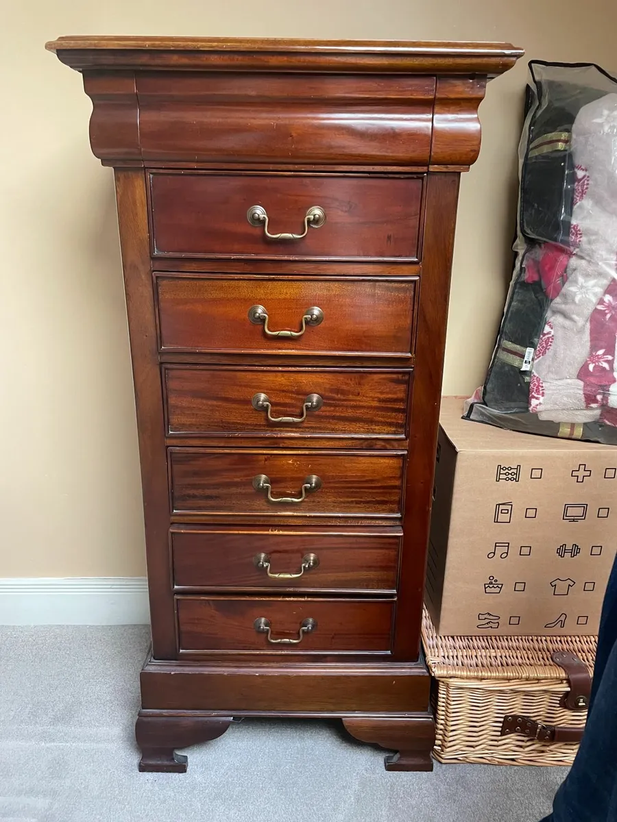 Furniture - Image 3