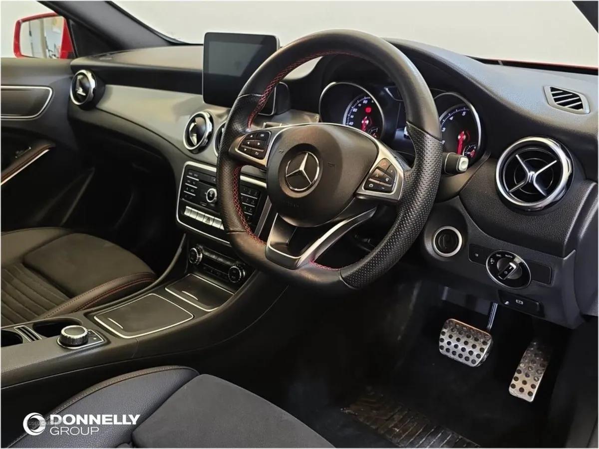 Mercedes-Benz GLA-Class GLA 180 AMG Line Edition - Image 4