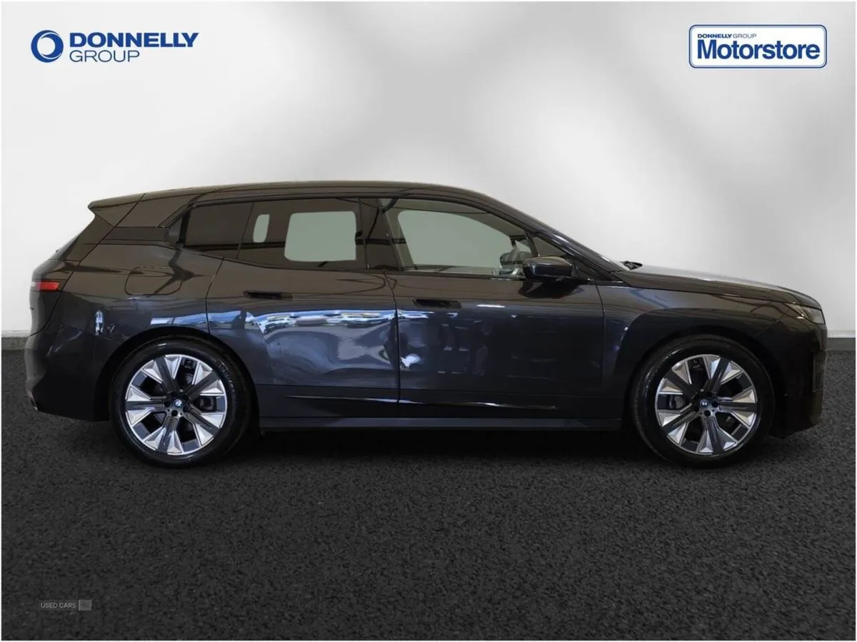 BMW IX 240kW Xdrive40 Sport Edition 76.6kwh 5dr A - Image 3