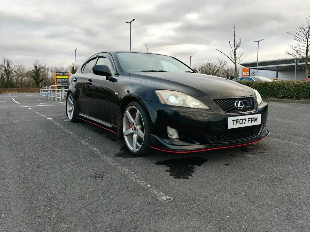 Lexus IS250 - Image 2