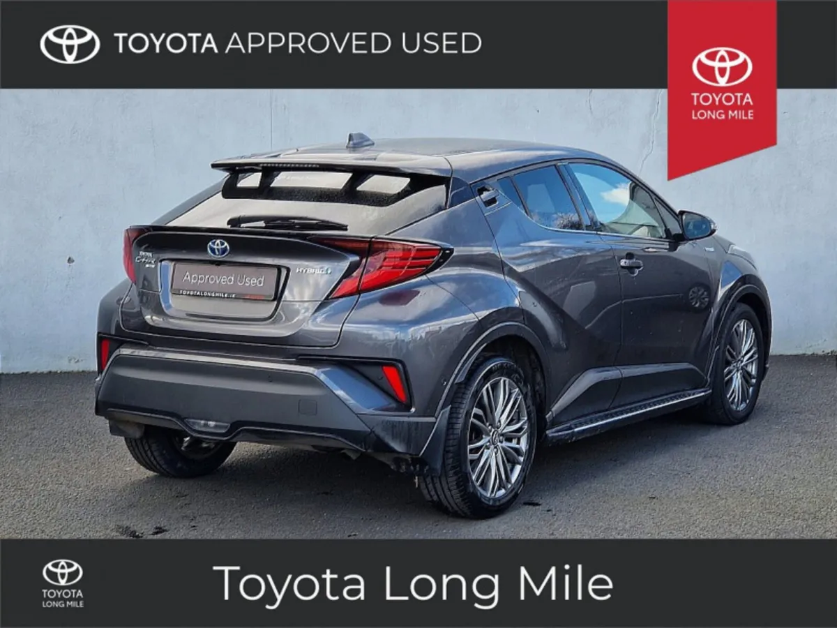 Toyota C-HR 1.8 Hybrid Sol Side Steps - Image 4