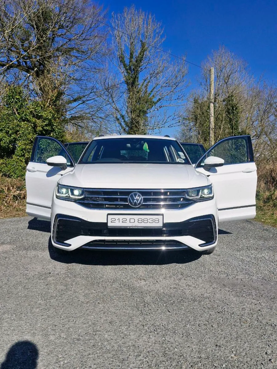 VW Tiguan R-Line - Image 2