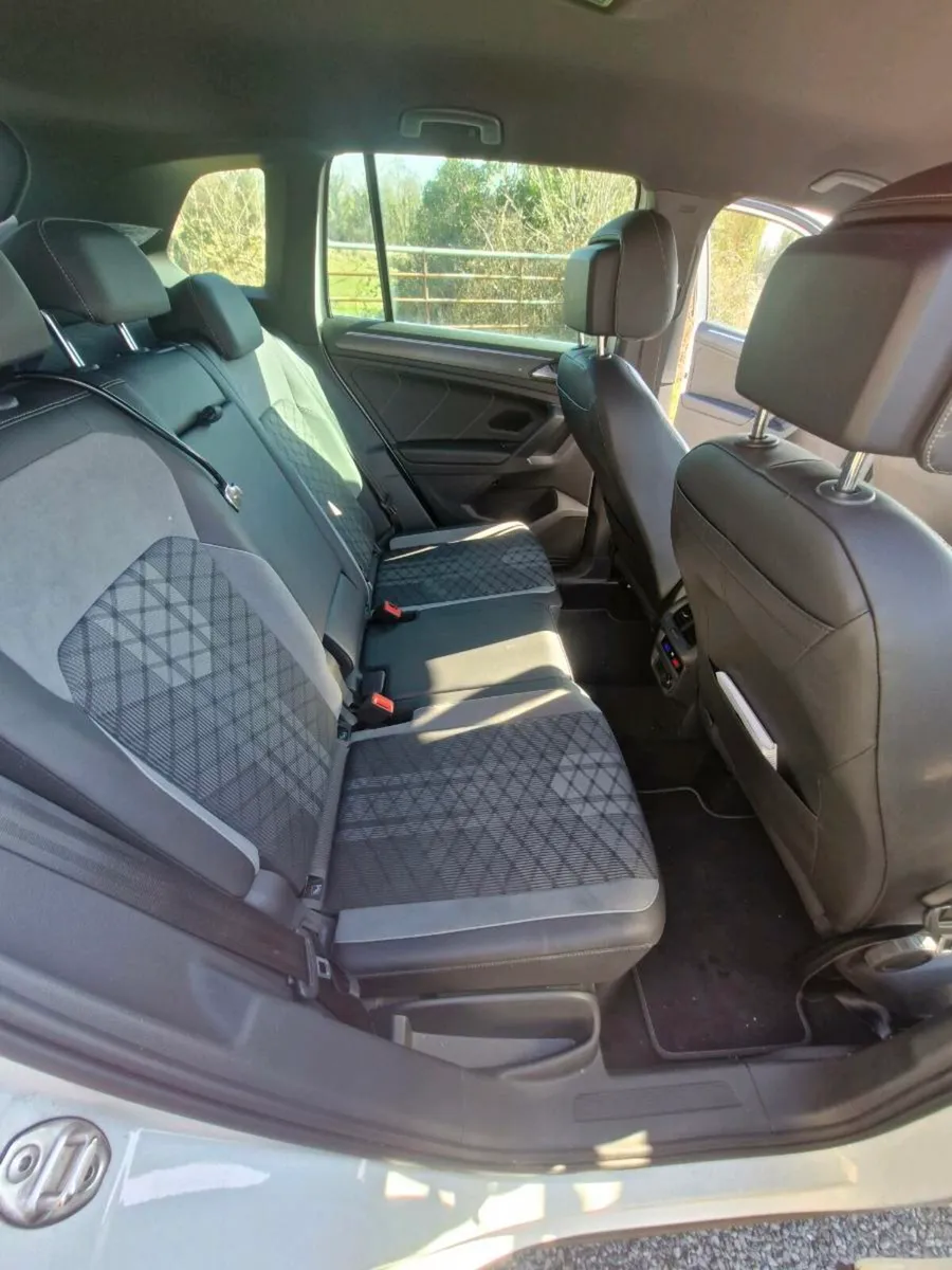 VW Tiguan R-Line - Image 3