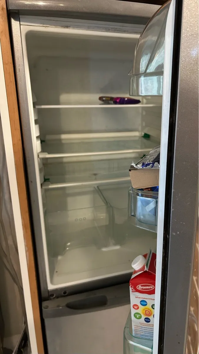 Zanussi Fridge Freezer - Image 2
