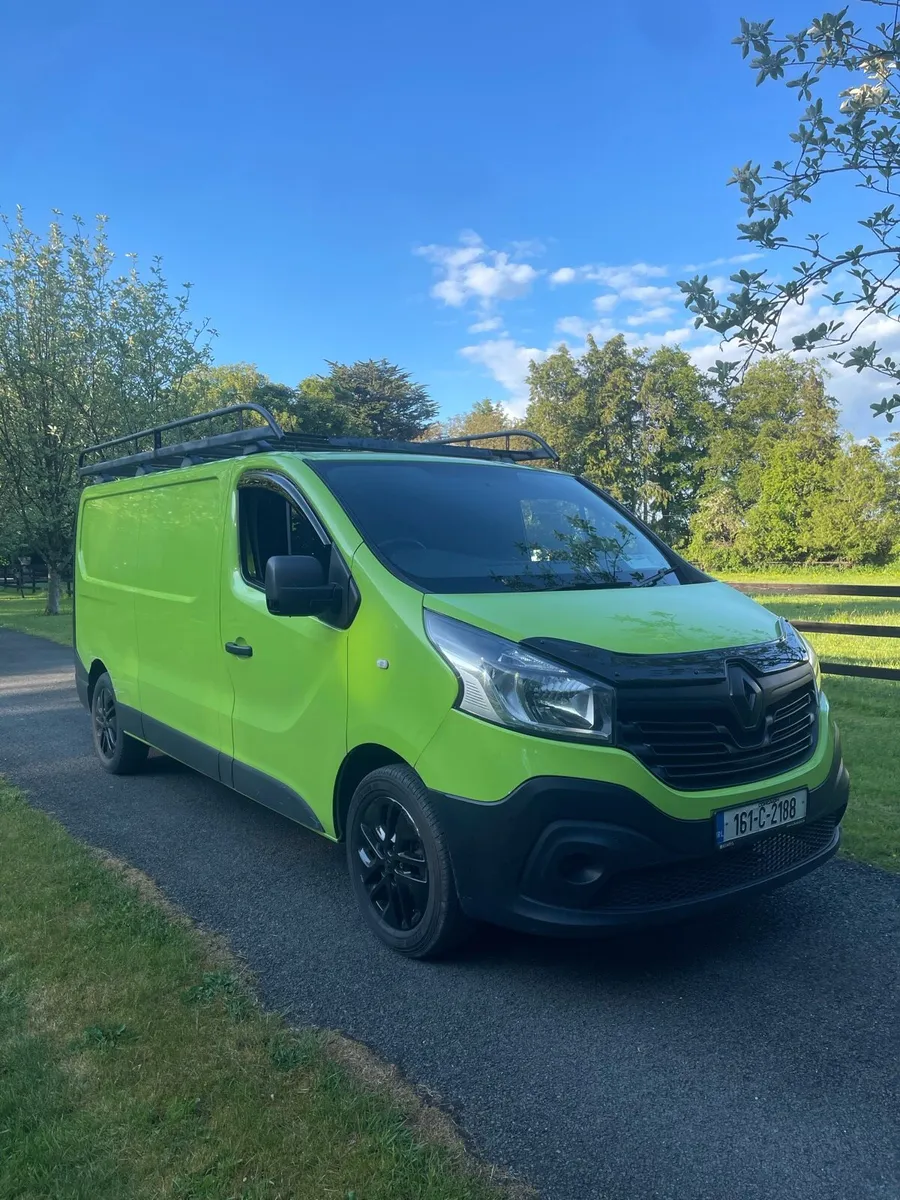 Renault Trafic - Image 1